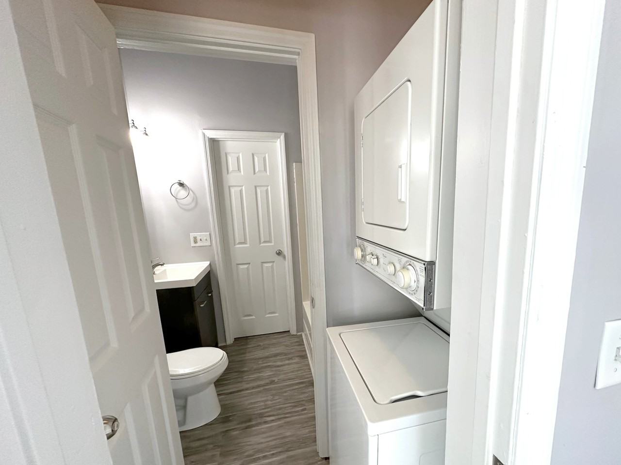 313 East Henry Street, Unit A - Photo 7 of 8