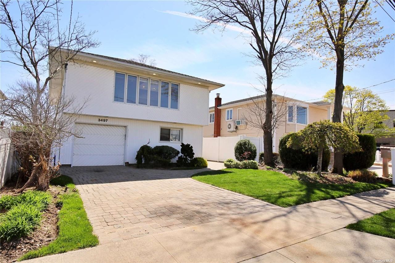 3497 Margie St - Photo 2 of 27