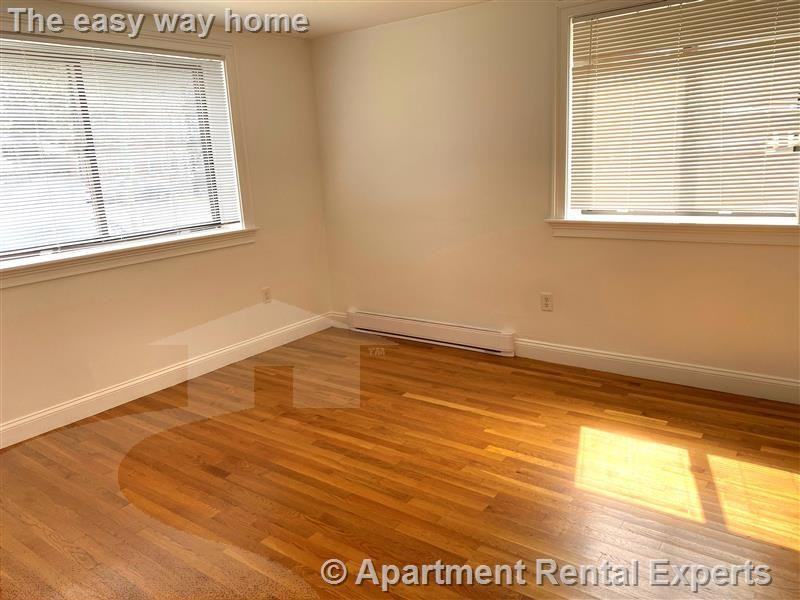 134 Summer St #17 - Photo 4 of 6