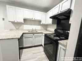 featured image of 15 Ruggles St #2