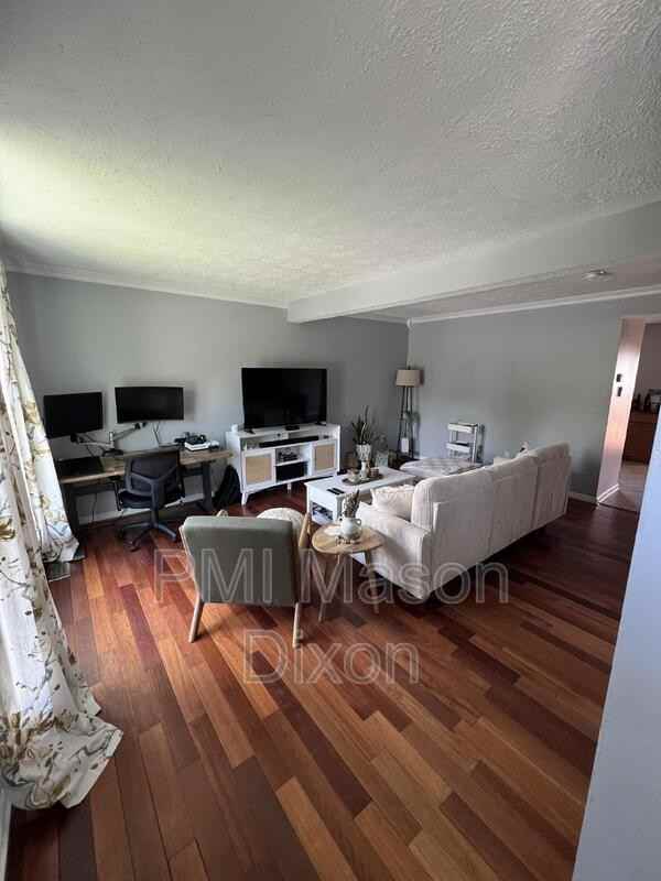 10 Marissa Ct - Photo 2 of 21