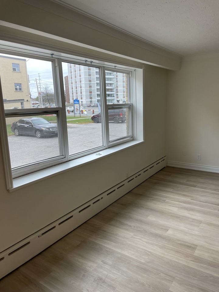 Orchard Grove Apartments - Photo 4 of 10