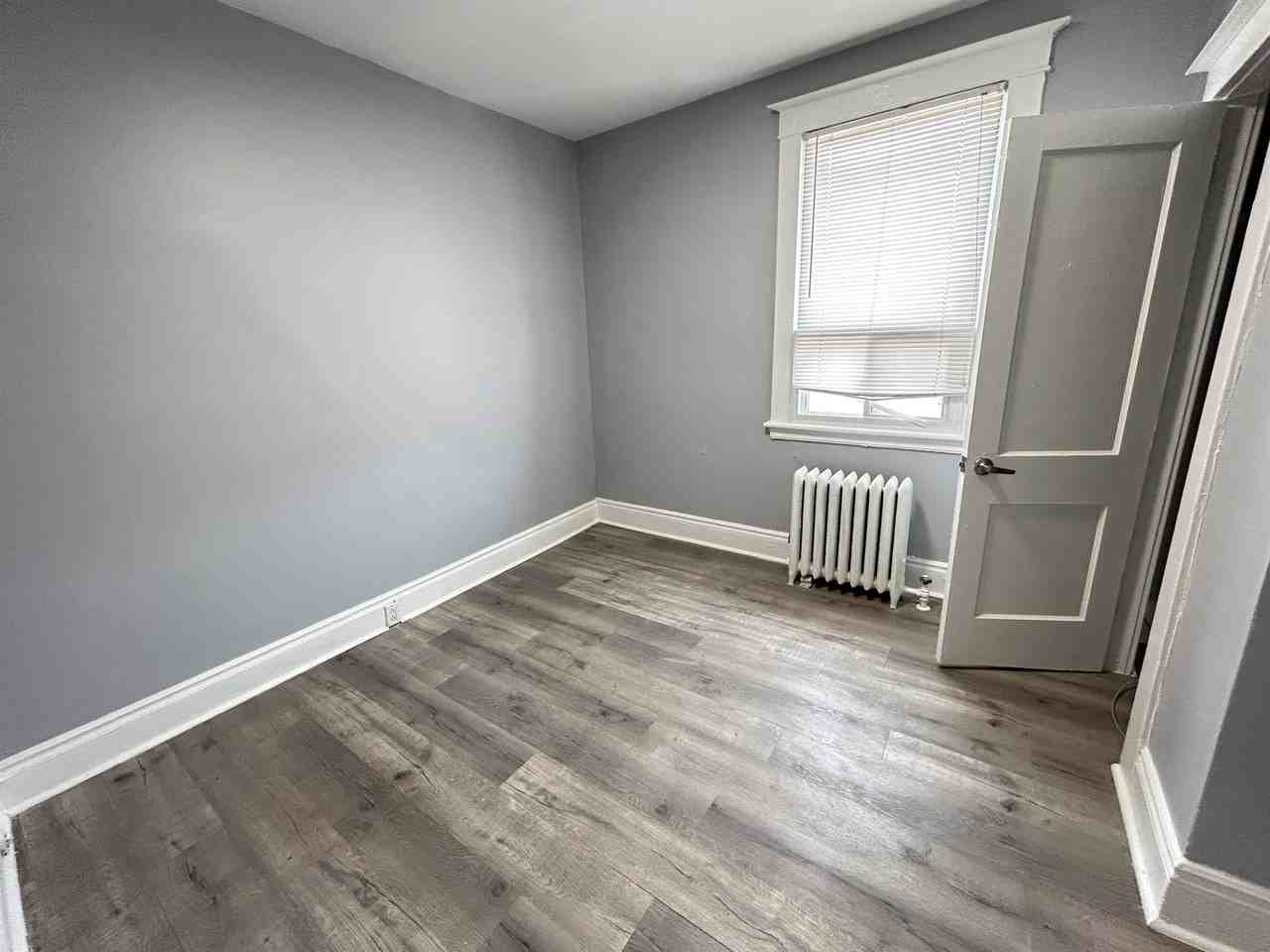 128 Carrick Ave #12 - Photo 3 of 10