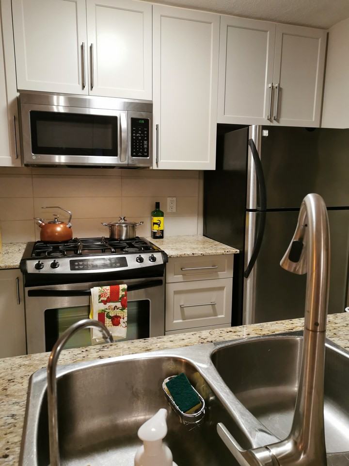 2979 Glen Drive - Photo 3 of 14
