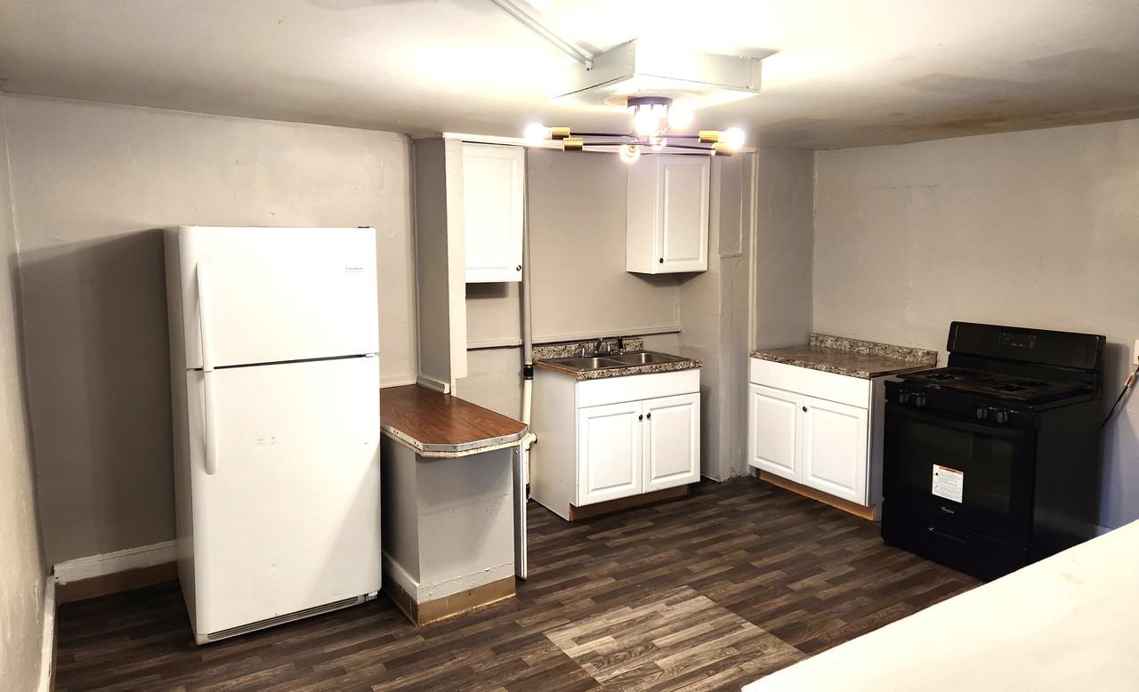 409 Oak Hill Avenue, Endicott, NY 13760, USA 2 unit Rentals Zumper