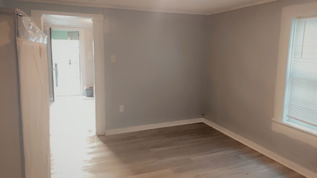 1610 Hill St - Photo 3 of 3