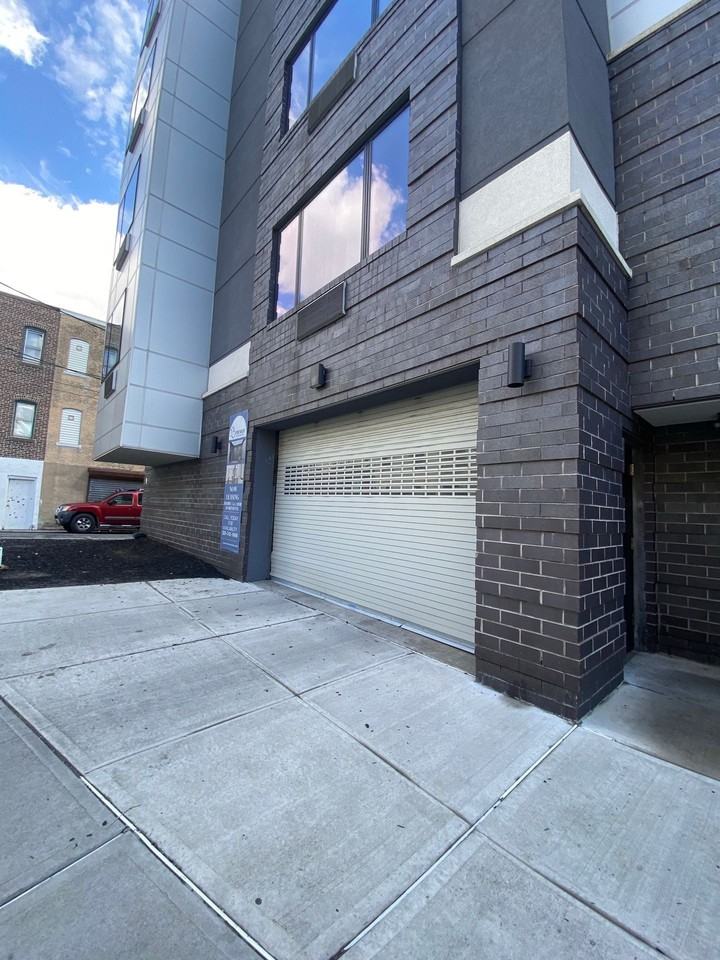 The Rebeka Residence: A Symphony of Luxury in Modern Living - Photo 6 of 27