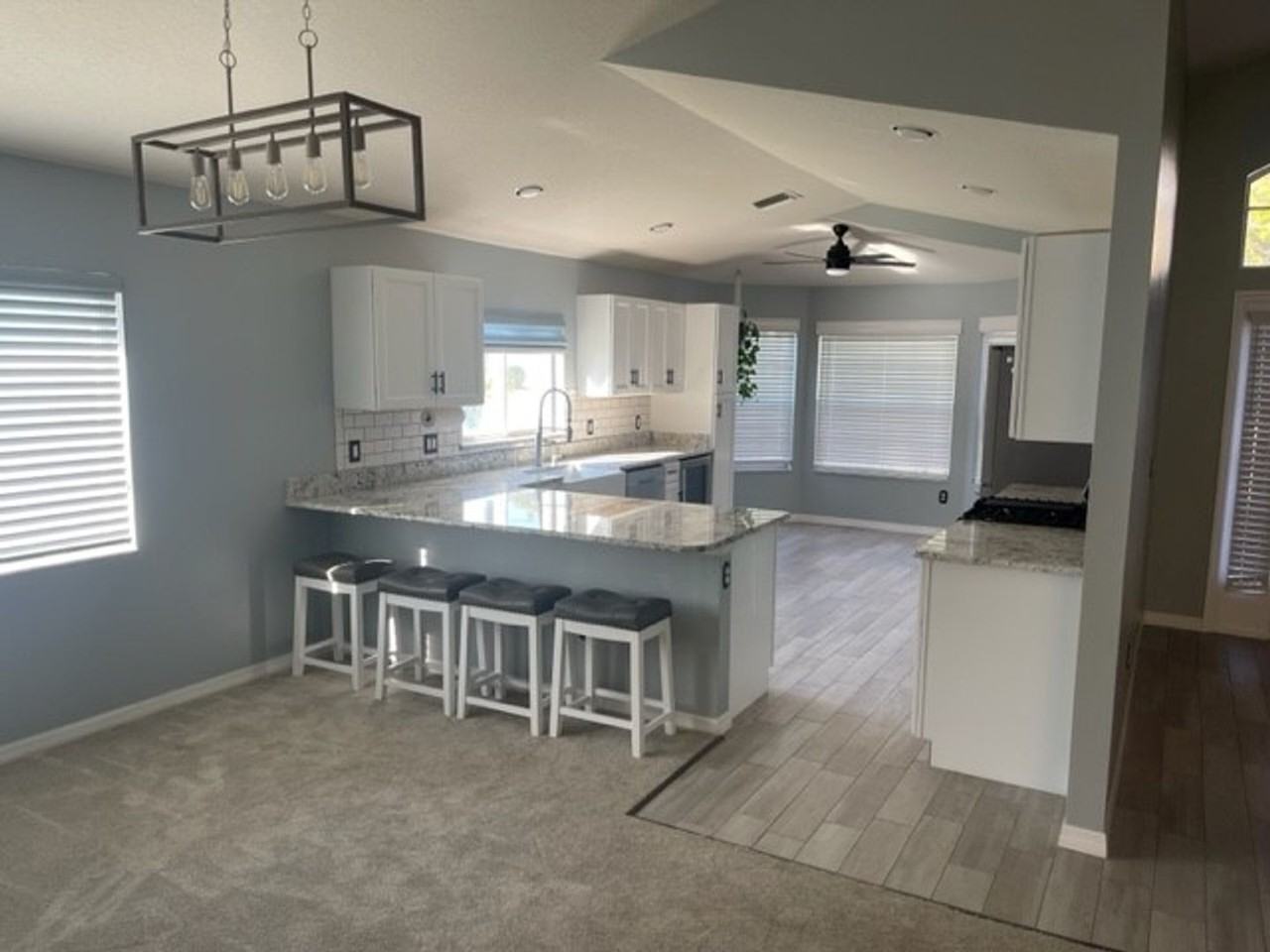 1935 Worchester Way - Photo 2 of 40