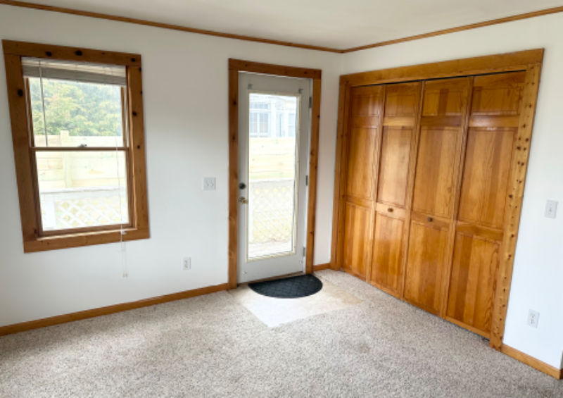 4419 Oden Rd - Photo 2 of 15