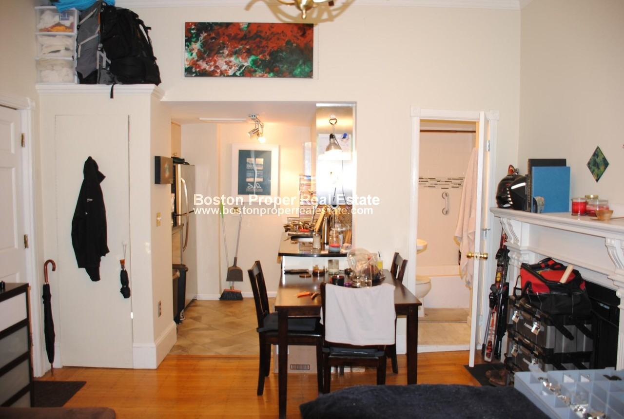 387 Marlborough St #3 - Photo 3 of 7