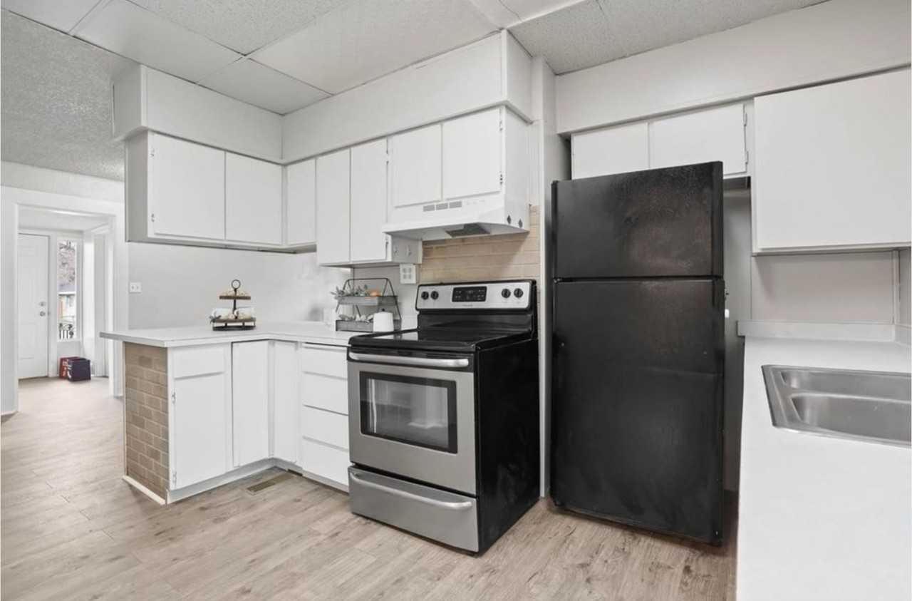 724 15th Ave S #NA - Photo 7 of 15