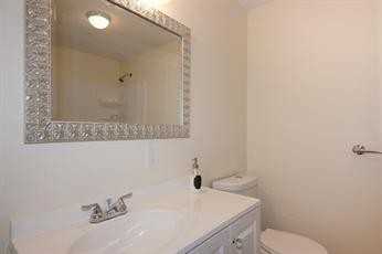 13 Hallmark Gdns #12 - Photo 7 of 10