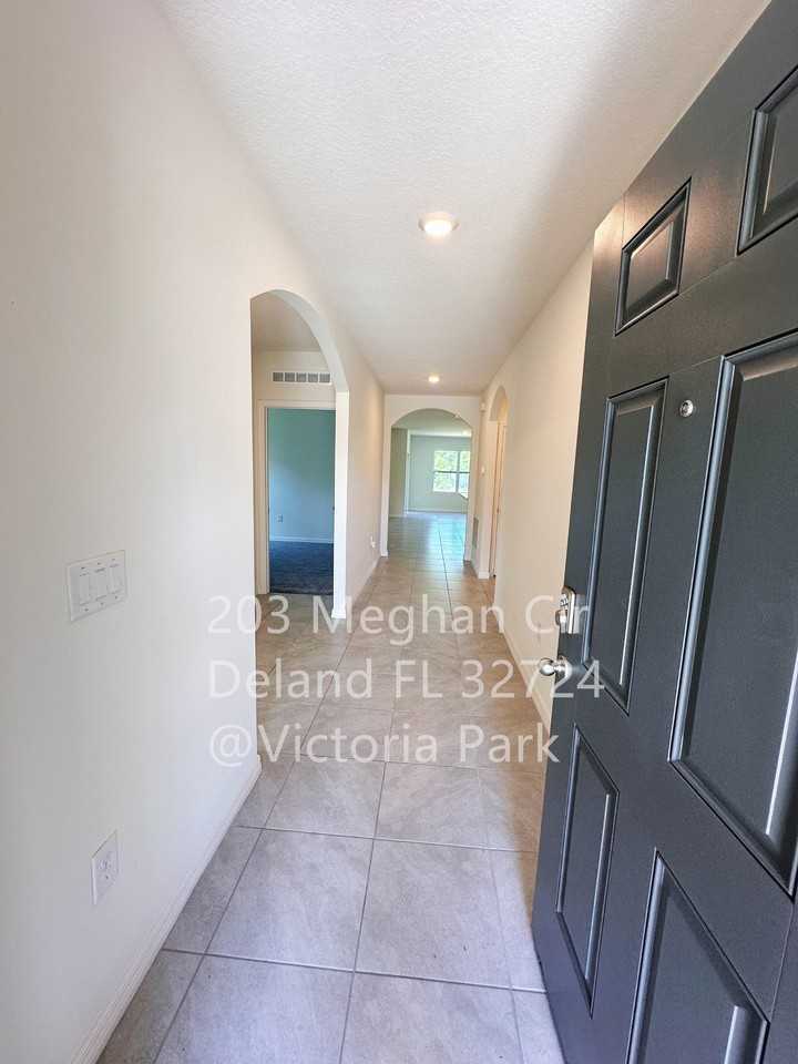 203 Meghan Cir #NA - Photo 3 of 43