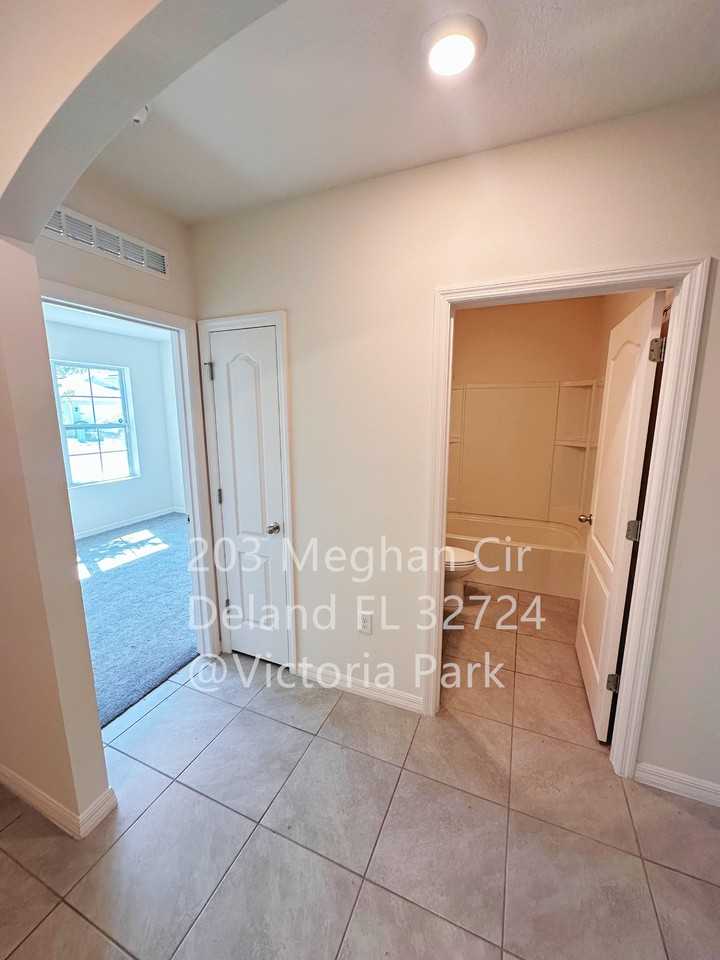 203 Meghan Cir #NA - Photo 4 of 43