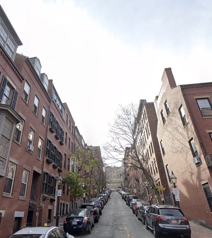 32 Irving St #B - Photo 7 of 7