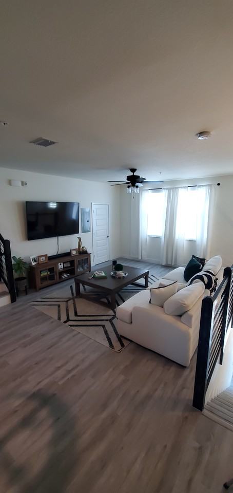 10473 Nw 82nd St #11 - Photo 2 of 34