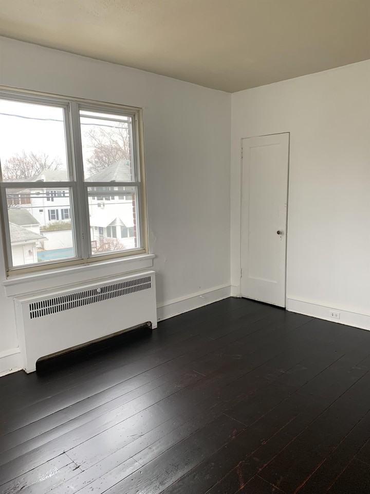 69 Old River Rd #4 - Photo 7 of 13