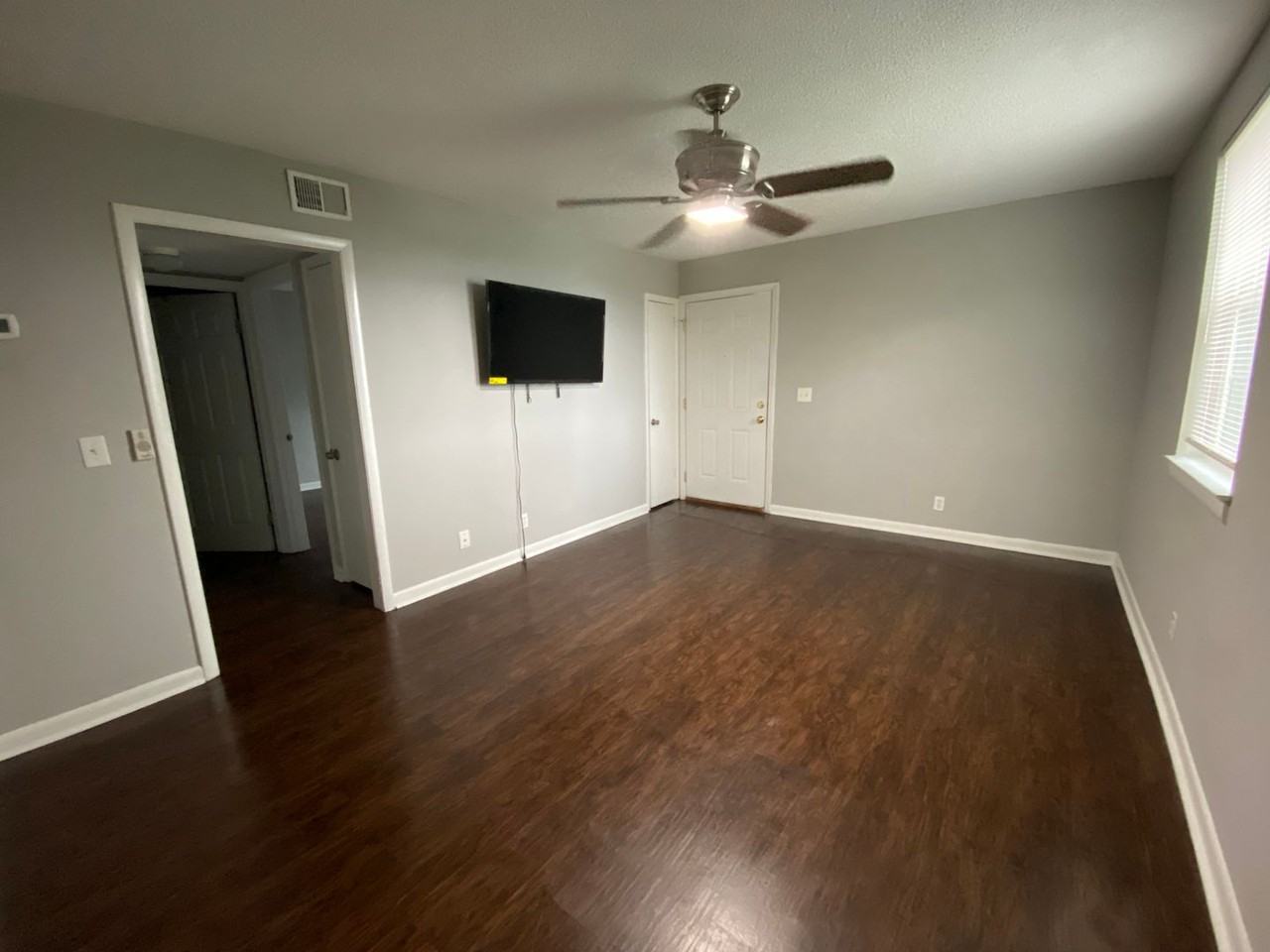 Forest Ridge Drive_4672-4674 - Photo 3 of 19