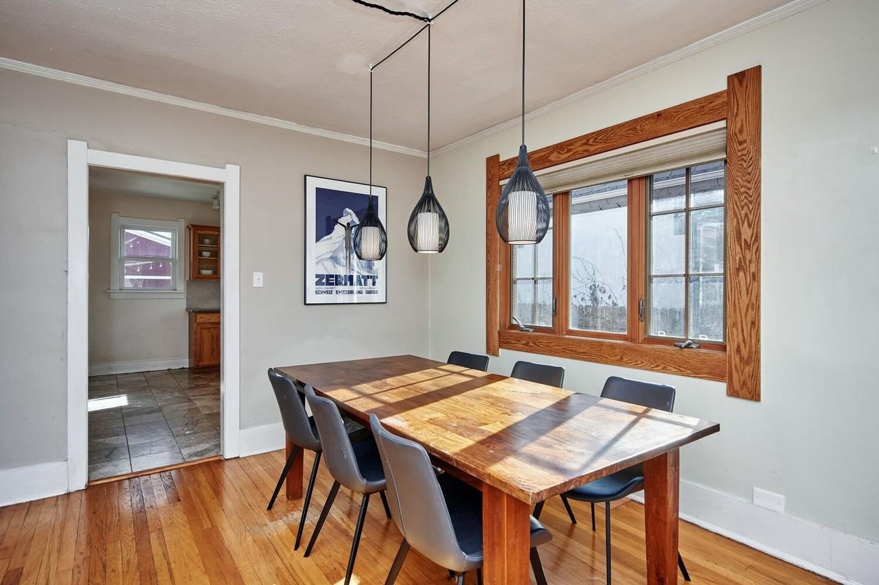 2308 Grape St - Photo 7 of 35