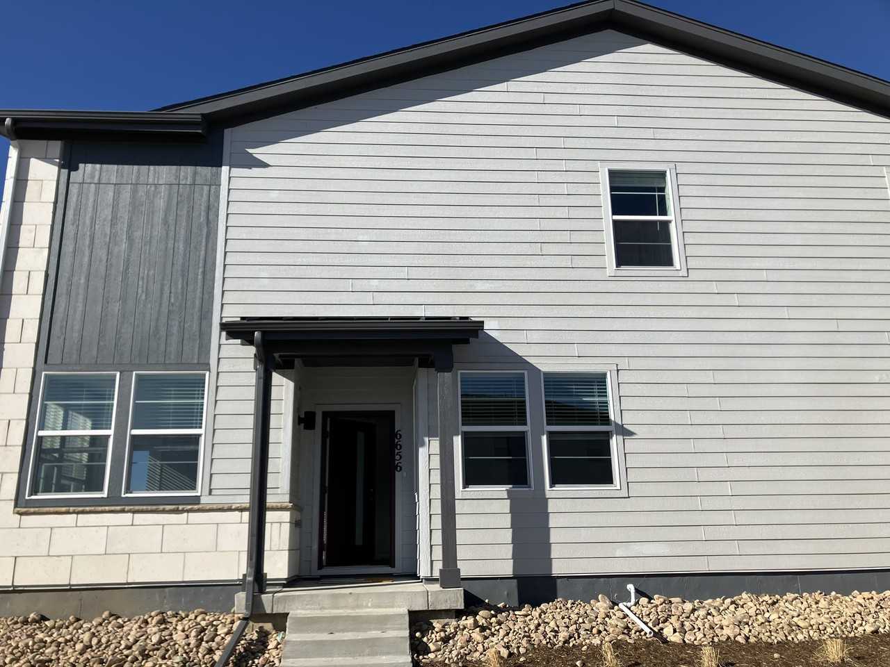 6656 N Argonne St - Photo 2 of 31