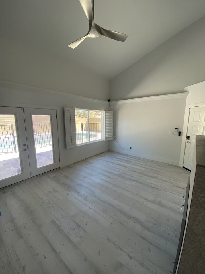 9653 S 44th St #NA - Photo 4 of 47