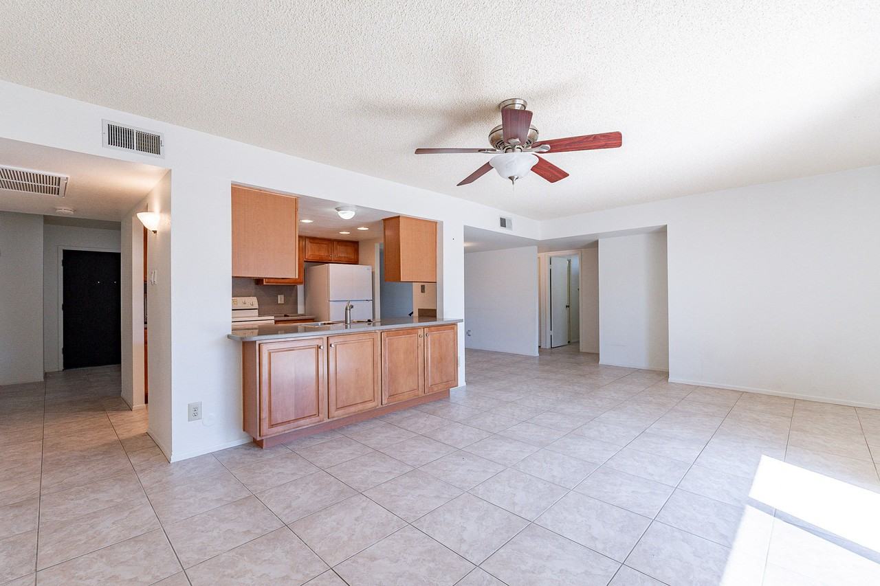 6413 S College Ave #1 - Photo 3 of 22
