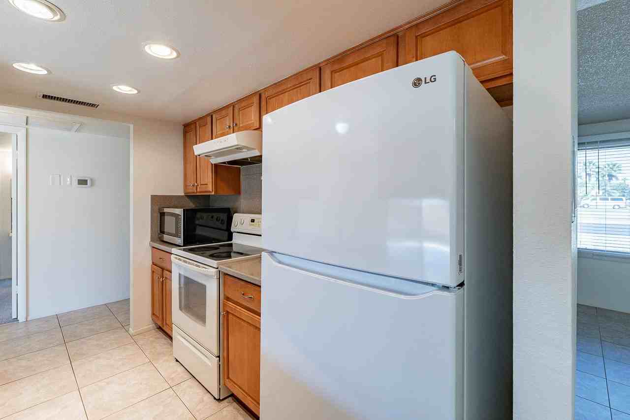 6413 S College Ave #1 - Photo 5 of 22