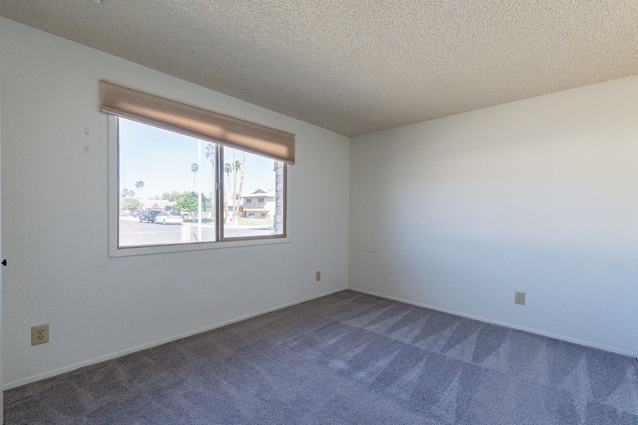 6413 S College Ave #1 - Photo 7 of 22