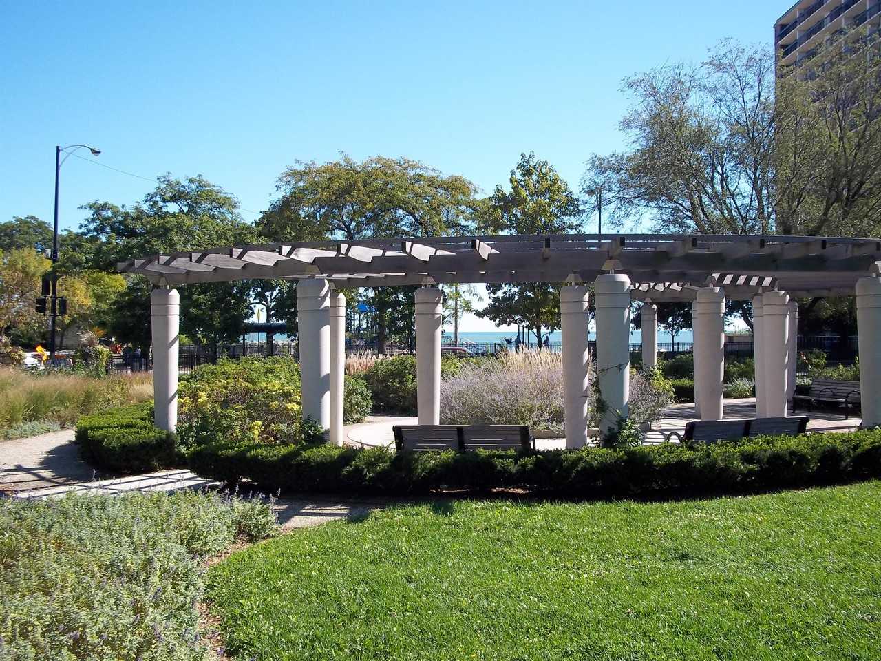 5958 N Kenmore - 304 #304 - Photo 3 of 8