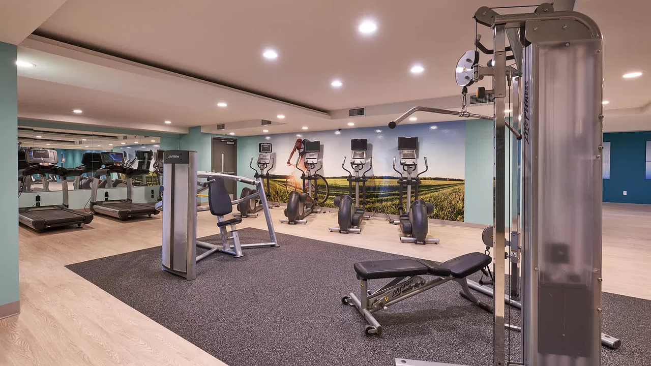 1221 1st Ave S - Photo 2 of 5