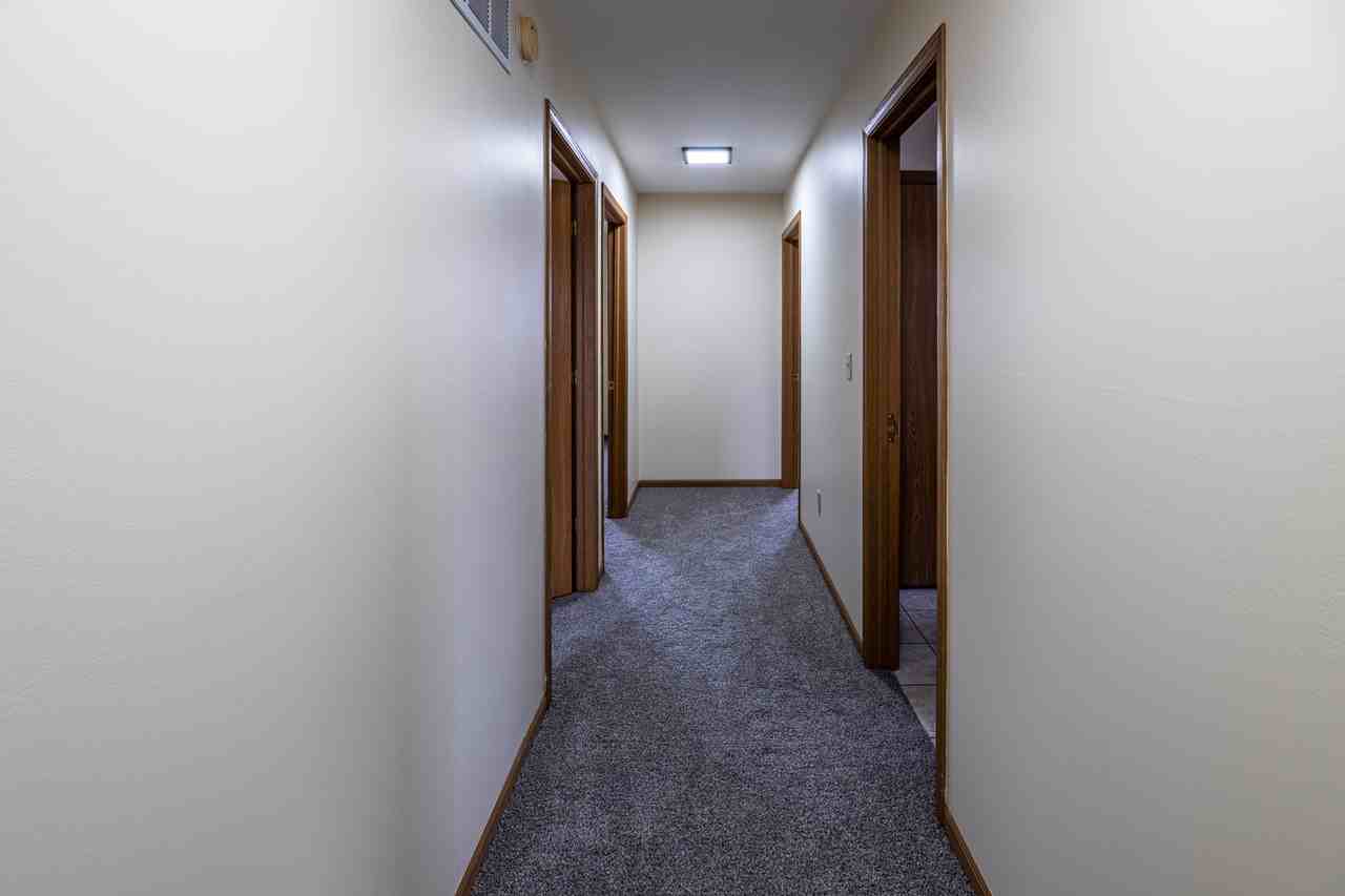 1264 Northernview Dr #B - Photo 3 of 14