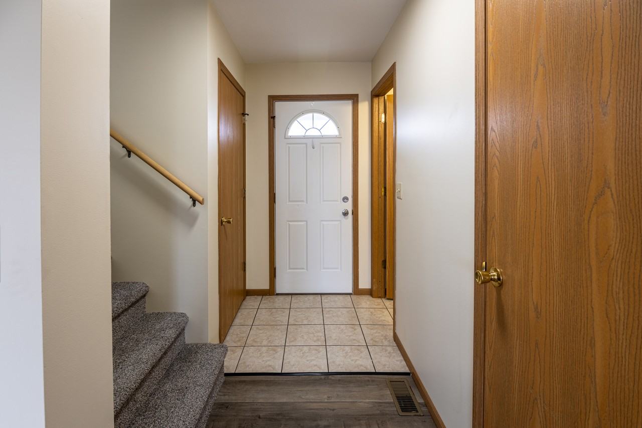 1264 Northernview Dr #B - Photo 6 of 14