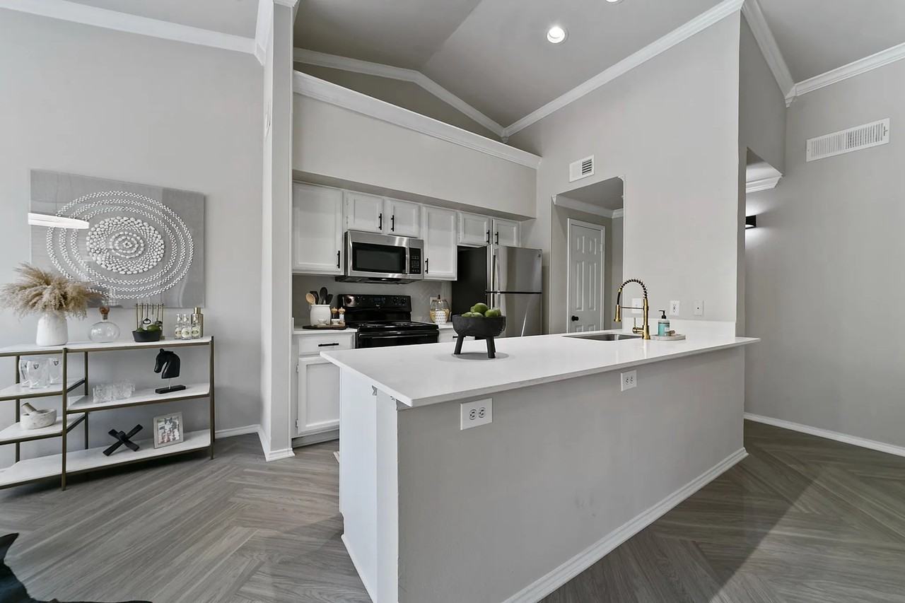 803 Legacy Dr #0000 - Photo 3 of 5