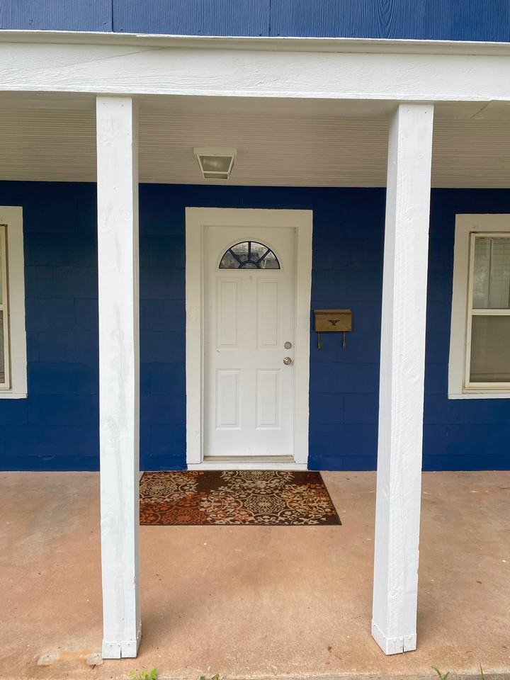 324 S Benjamin St #NA - Photo 3 of 22