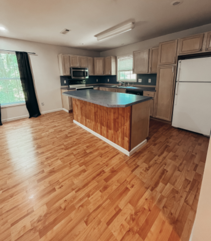 214 Church Ave #B - Photo 5 of 7