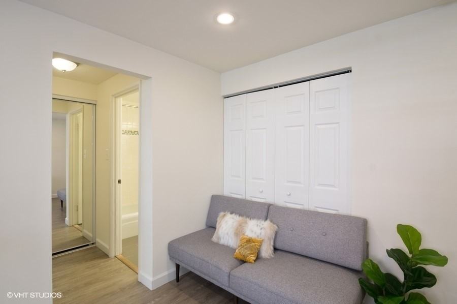 5958 N Kenmore - Photo 3 of 10