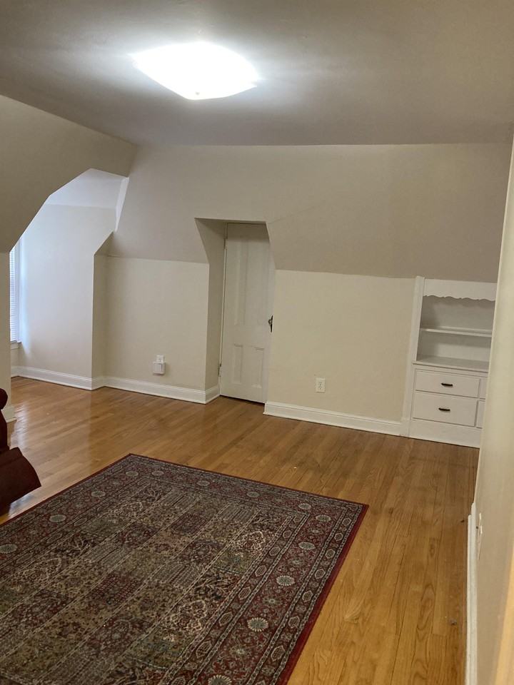 89 Willow St #3 - Photo 5 of 7