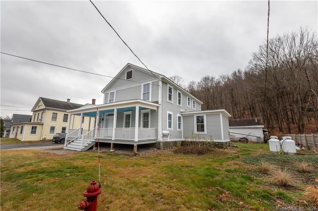 437 Main St - Photo 2 of 18