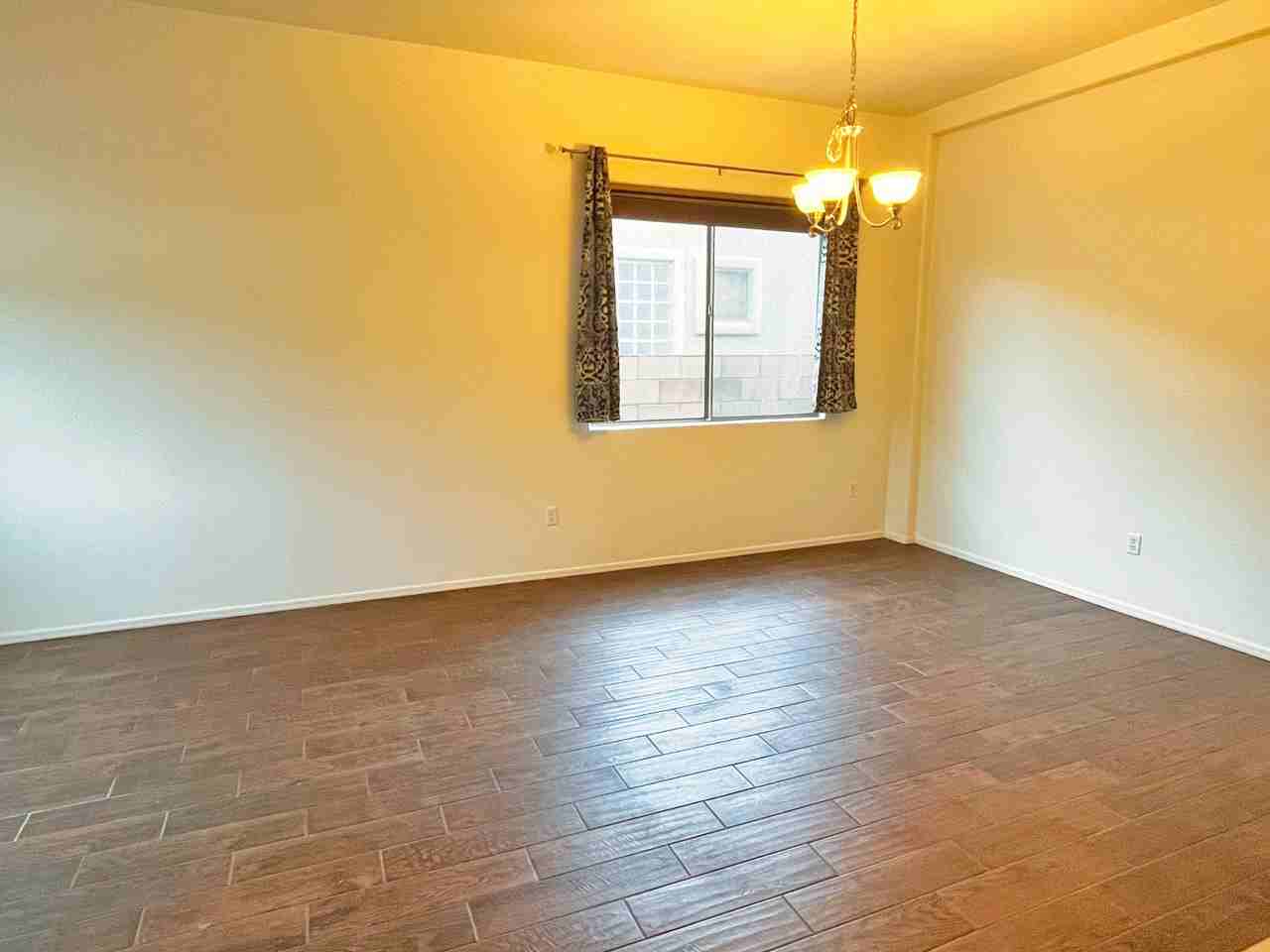 5212 E Park Vista Dr - Photo 3 of 28