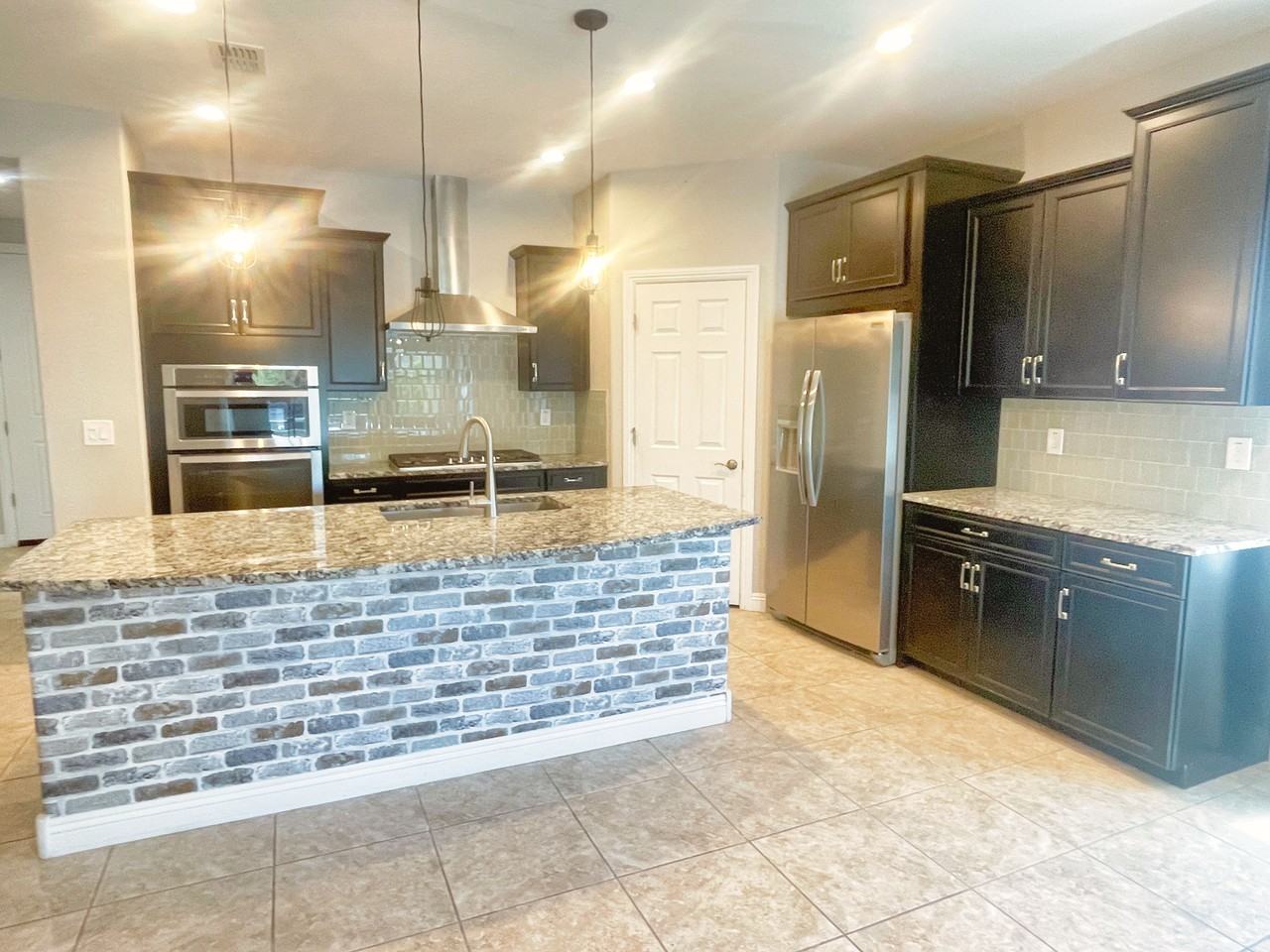 20484 N 260th Ave - Photo 3 of 18