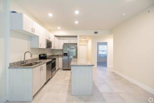 Cape Summit Apartments – Modern Living in Cape Coral - Photo 1 of 1