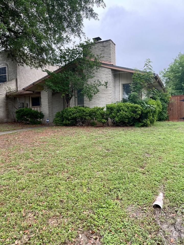 11906 Apple Blossom St - Photo 2 of 17