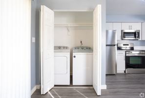 featured image of 3135 Woodhill Rd