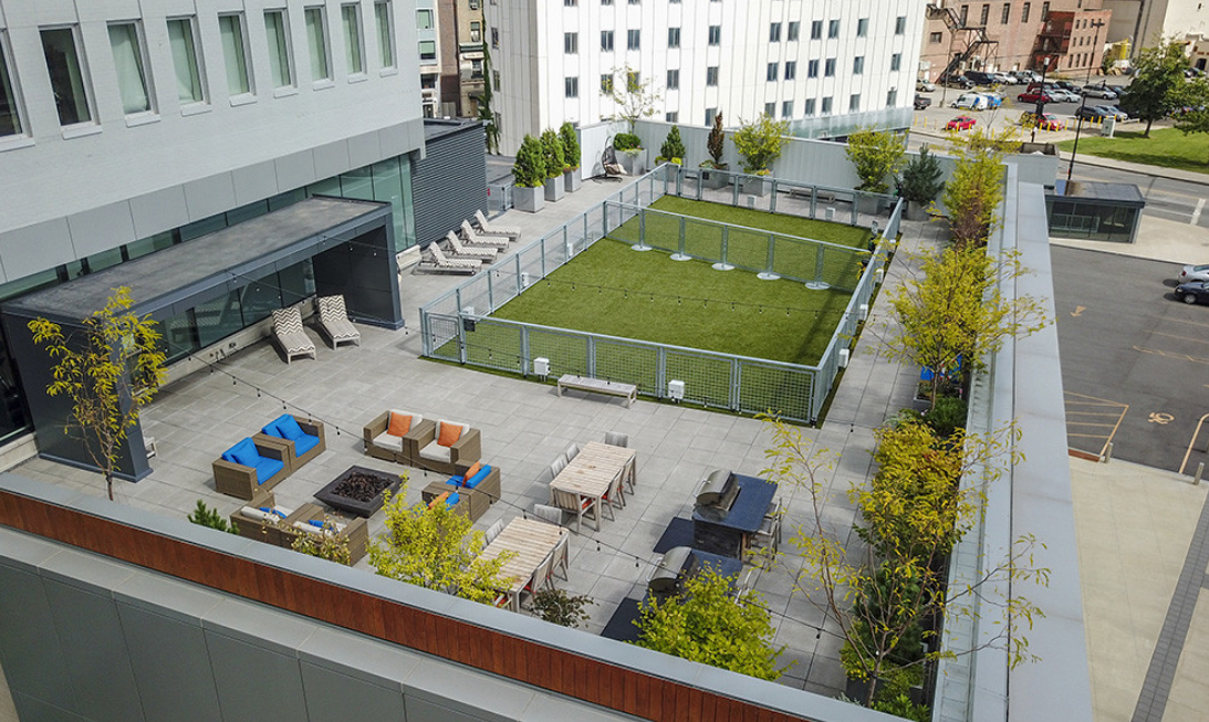 Tower 280 - Photo 3 of 10