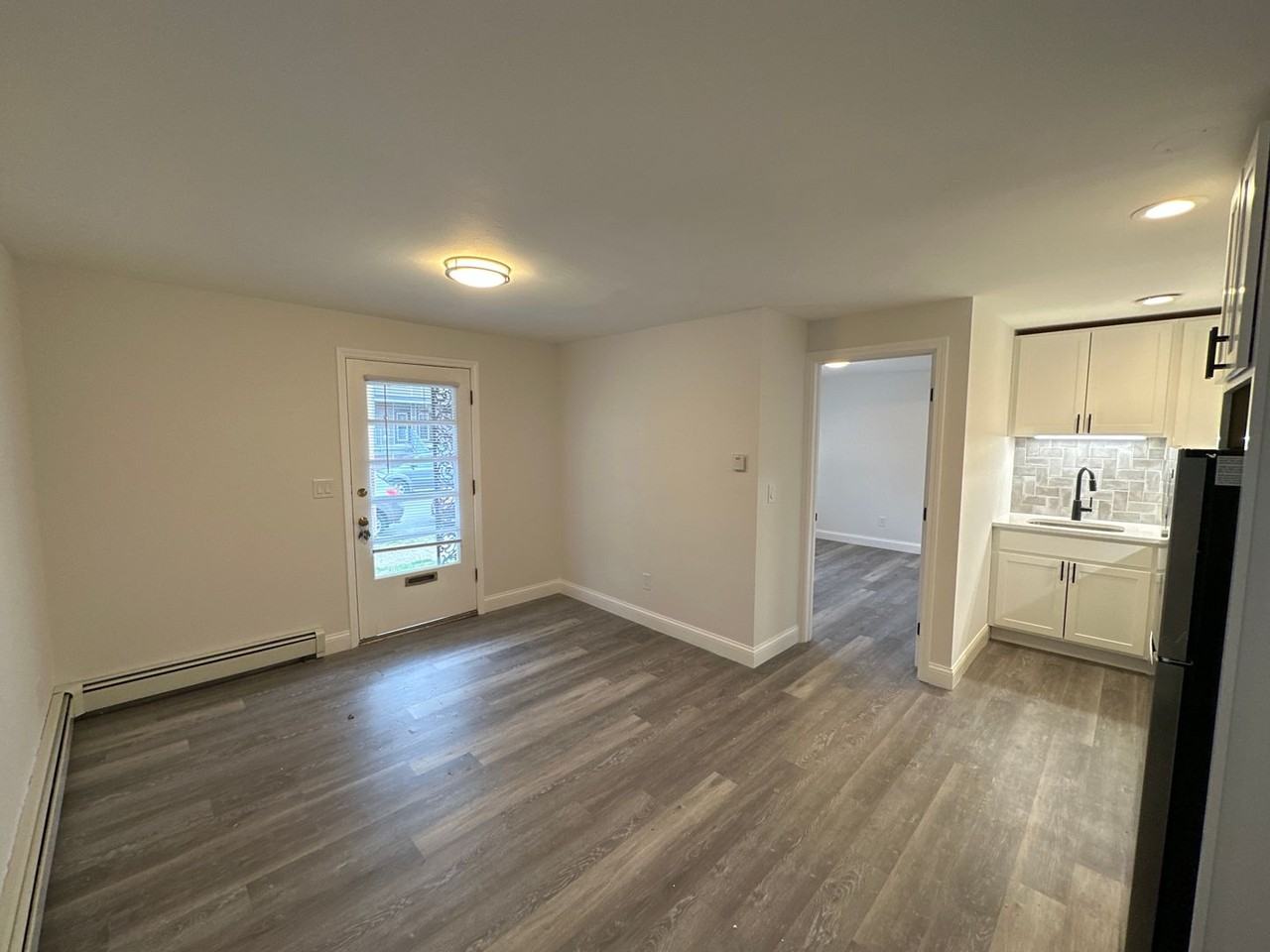 1433-1437 Highland St - Photo 3 of 8