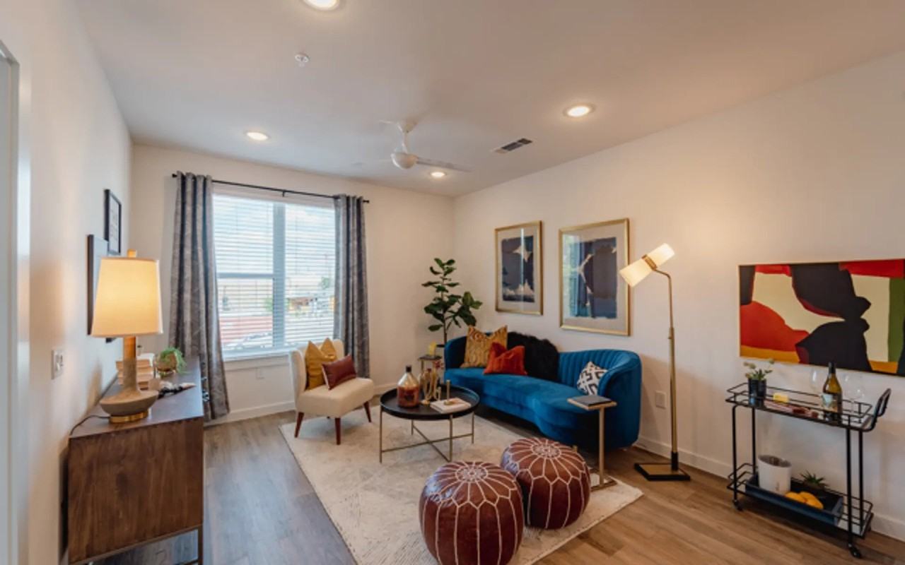 6320 N Lamar Blvd - Photo 3 of 21