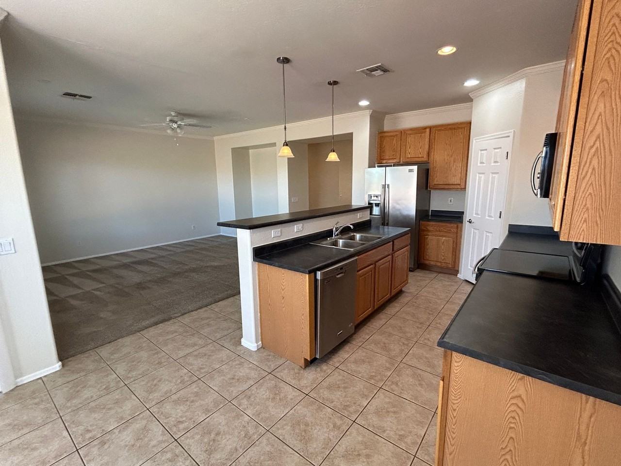 10948 N 162nd Ln - Photo 3 of 16