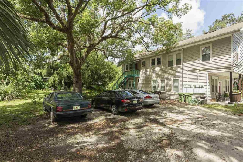 14 Davis St - Photo 2 of 12