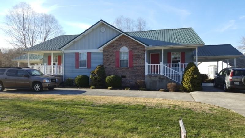 640 S Asbury Dr - Photo 2 of 14