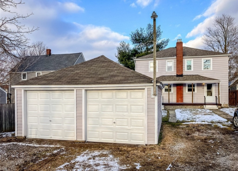 1124 Lake Ave #1124 - Photo 3 of 19